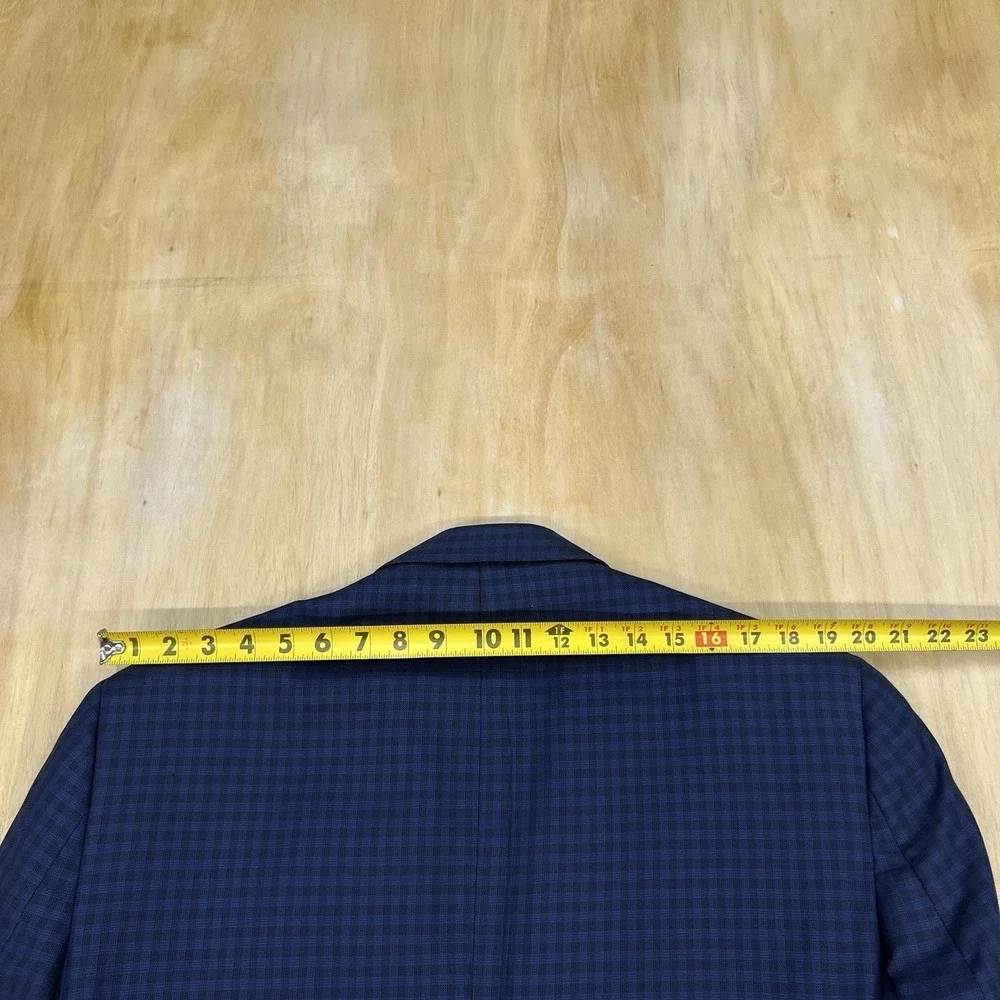 Jos A Bank Silk Wool Blazer Jacket Sport Coat Men 44R Tailored Fit Navy/Black